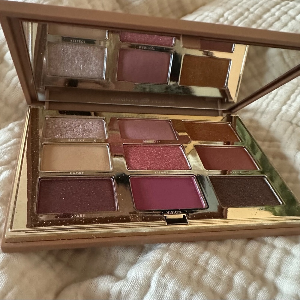 Complex Culture Eyeshadow Palette